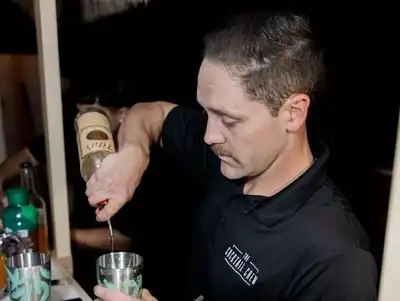 bartender